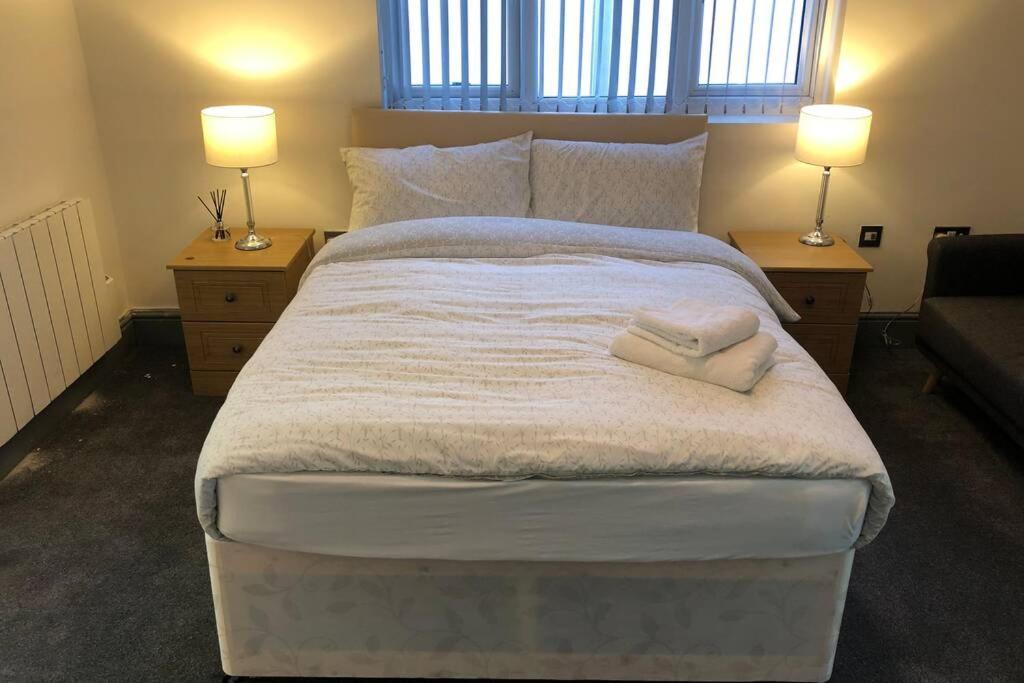 Cozy Self Contained Apartment Бирмингам Екстериор снимка